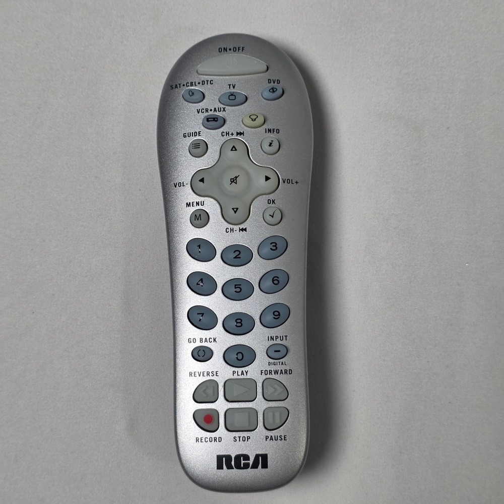 RCA RCR412SIZ Universal Remote Control 4-Device TV DVD VCR SAT DTC TESTED‎ WORKS